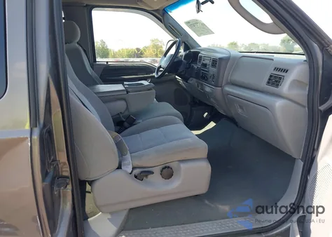 2003 Ford F-250 Lariat/Xl/Xlt z USA, uszkodzony, nr VIN 3FTNX21L13MB47080